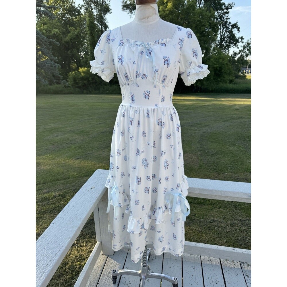 Scarlet Darkness Renaissance Cottagecore Corset Milkmaid Coquette Dress Small